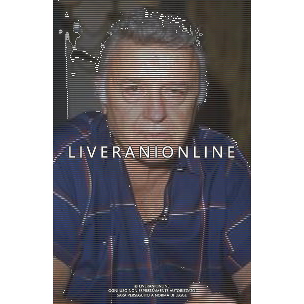 DIAP-RETROSPETTIVA ROD STEIGER ATTORE NELLA FOTO ROD STEIGER A CERNOBBIO NELL\'ANNO 1989 AG ALDO LIVERANI SAS