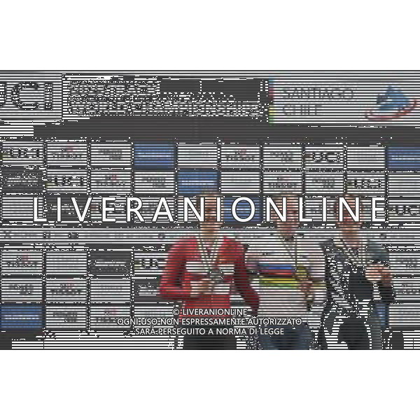 22-10-2025 World Championships Elite Women Track; Giornata 01; 2025, Olanda; 2025, Danimarca; 2025, New Zealand; Wiebes, Lorena; Dideriksen, Amalie; Fowler, Prudence; Santiago Del Cile - Velodromo Penalolen; ©SIROTTI - AGENZIA ALDO LIVERANI SAS