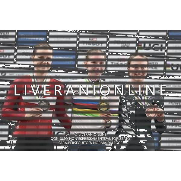 22-10-2025 World Championships Elite Women Track; Giornata 01; 2025, Olanda; 2025, Danimarca; 2025, New Zealand; Wiebes, Lorena; Dideriksen, Amalie; Fowler, Prudence; Santiago Del Cile - Velodromo Penalolen; ©SIROTTI - AGENZIA ALDO LIVERANI SAS