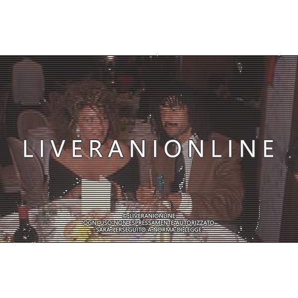 DIAP-RETROSPETTIVA RUUD GULLIT CALCIATORE NELLA FOTO RUUD GULLIT CON LA MOGLIE YVONNE DE VRIES A MILANO NELL\'ANNO 1989 AG ALDO LIVERNI SAS