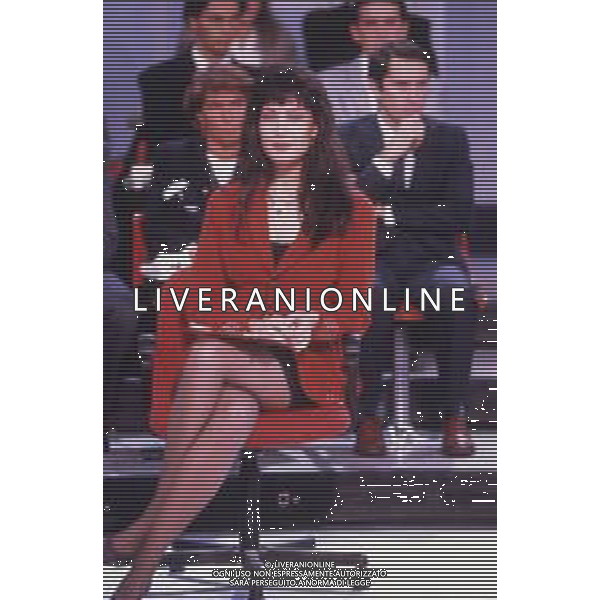 DIAP-RETROSPETTIVA KAY SANDWIK CONDUTTRICE TELEVISIVA E RADIOFONICA NELLA FOTO KAY SANDWIK CONDUCE LA TRASMISSIONE “PRESSING“ NELL\'ANNO 1990 AG ALDO LIVERANI SAS