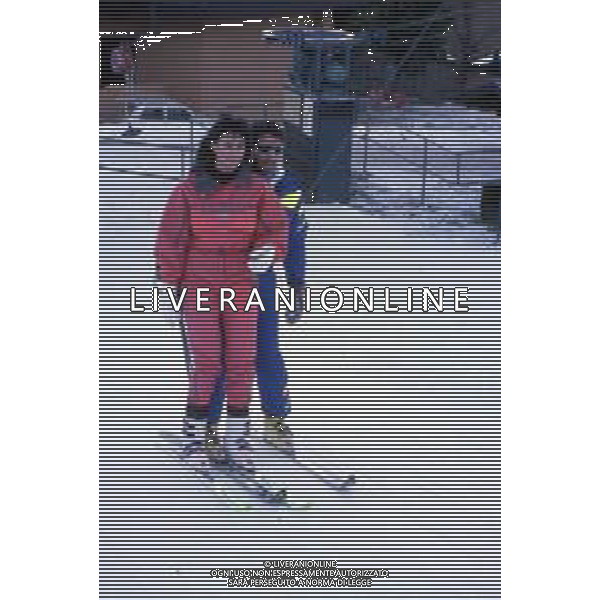 DIAP-RETROSPETTIVA KAY SANDWIK CONDUTTRICE TELEVISIVA E RADIOFONICA NELLA FOTO KAY SANDWIK NELL\'ANNO 1990 AG ALDO LIVERANI SAS 