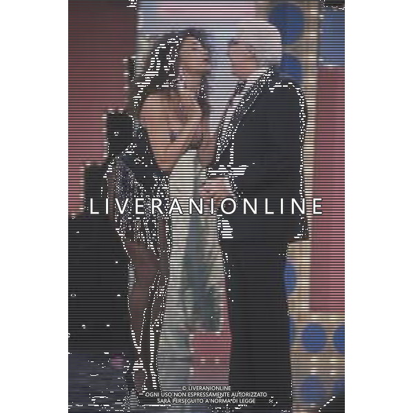 DIAP-RETROSPETTIVA GIANNINA FACIO ATTRICE NELLA FOTO GIANNINA FACIO CON GINO BRAMIERI NELLA TRASMISSIONE TELEVISIVA “ RISATE DI CAPODANNO“ NELL\'ANNO 1990 AG ALDO LIVERANI SAS