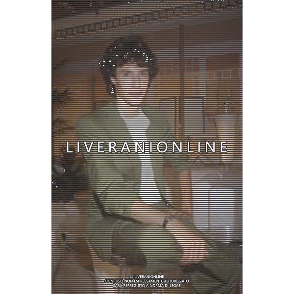 DIAP-RETROSPETTIVA GIAMPIERO INGRASSIA ATTORE NELLA FOTO GIAMPIERO INGRASSIA A MILANO NELL\'ANNO 1986 AG ALDO LIVERANI SAS