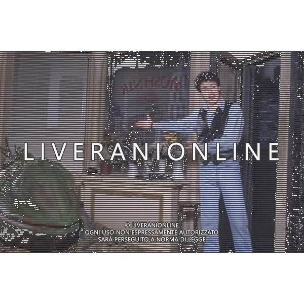 DIAP-RETROSPETTIVA GIAMPIERO INGRASSIA ATTORE NELLA FOTO GIAMPIERO INGRASSIA A MILANO NELL\'ANNO 1986 AG ALDO LIVERANI SAS