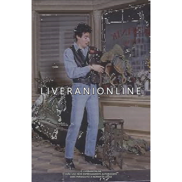 DIAP-RETROSPETTIVA GIAMPIERO INGRASSIA ATTORE NELLA FOTO GIAMPIERO INGRASSIA A MILANO NELL\'ANNO 1986 AG ALDO LIVERANI SAS