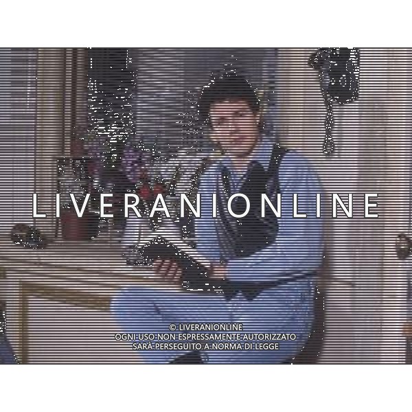 DIAP-RETROSPETTIVA GIAMPIERO INGRASSIA ATTORE NELLA FOTO GIAMPIERO INGRASSIA A MILANO NELL\'ANNO 1986 AG ALDO LIVERANI SAS