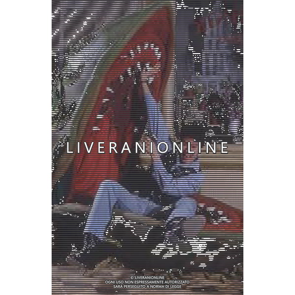 DIAP-RETROSPETTIVA GIAMPIERO INGRASSIA ATTORE NELLA FOTO GIAMPIERO INGRASSIA A MILANO NELL\'ANNO 1986 AG ALDO LIVERANI SAS