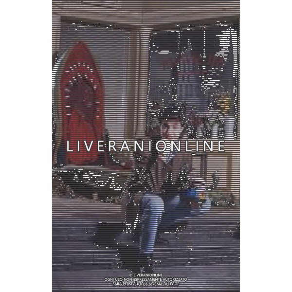 DIAP-RETROSPETTIVA GIAMPIERO INGRASSIA ATTORE NELLA FOTO GIAMPIERO INGRASSIA A MILANO NELL\'ANNO 1986 AG ALDO LIVERANI SAS