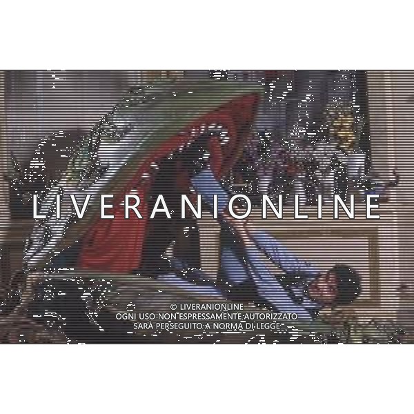 DIAP-RETROSPETTIVA GIAMPIERO INGRASSIA ATTORE NELLA FOTO GIAMPIERO INGRASSIA A MILANO NELL\'ANNO 1986 AG ALDO LIVERANI SAS