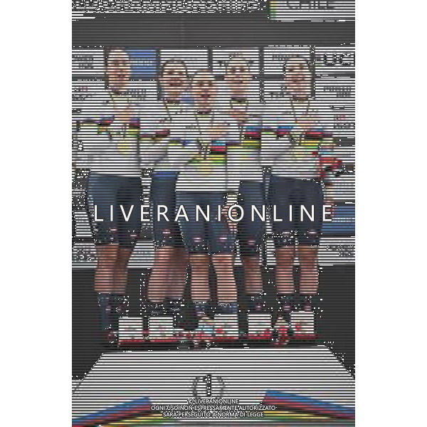 23-10-2025 World Championships Elite Women Track; Giornata 02; 2025, Italia; Guazzini, Vittoria; Fidanza, Martina; Alzini, Martina; Venturelli, Federica; Consonni, Chiara; Santiago Del Cile - Velodromo Penalolen; ©SIROTTI - AGENZIA ALDO LIVERANI SAS