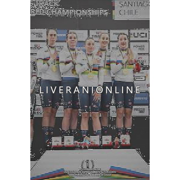 23-10-2025 World Championships Elite Women Track; Giornata 02; 2025, Italia; Guazzini, Vittoria; Fidanza, Martina; Alzini, Martina; Venturelli, Federica; Consonni, Chiara; Santiago Del Cile - Velodromo Penalolen; ©SIROTTI - AGENZIA ALDO LIVERANI SAS