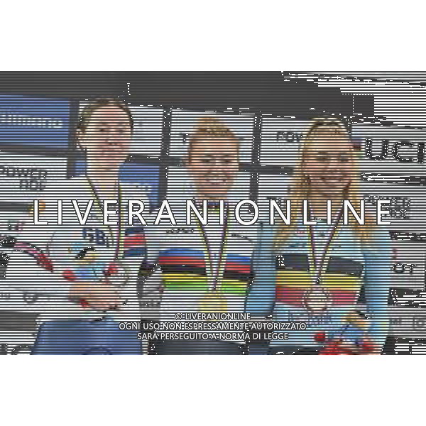 23-10-2025 World Championships Elite Women Track; Giornata 02; 2025, Irlanda; 2025, Great Britain; 2025, Belgium; Gillespie, Lara; Archibald, Katie; Hesters, Helene; Santiago Del Cile - Velodromo Penalolen; ©SIROTTI - AGENZIA ALDO LIVERANI SAS