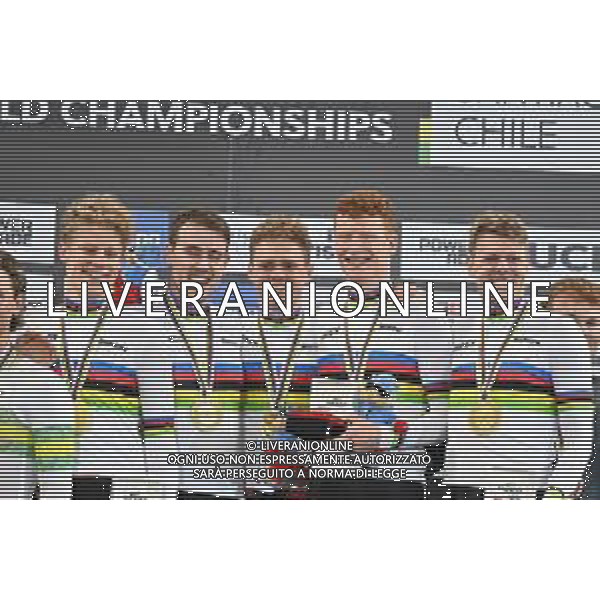 23-10-2025 World Championships Elite Track; Giornata 02; 2025, Danimarca; Hansen, Tobias; Larsen, Niklas; Madsen, Frederik; Pedersen, Rasmus; Leth, Lasse; Santiago Del Cile - Velodromo Penalolen; ©SIROTTI - AGENZIA ALDO LIVERANI SAS