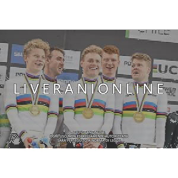 23-10-2025 World Championships Elite Track; Giornata 02; 2025, Danimarca; Hansen, Tobias; Larsen, Niklas; Madsen, Frederik; Pedersen, Rasmus; Leth, Lasse; Santiago Del Cile - Velodromo Penalolen; ©SIROTTI - AGENZIA ALDO LIVERANI SAS