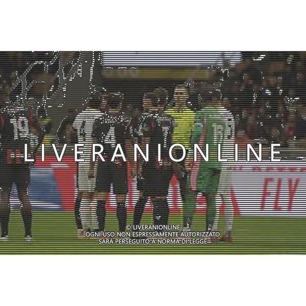 PROTESTE CON ARBITRO LUCA ZUFFERLI -MILAN - PISA CAMPIONATO CALCIO SERIE A 24.10.2025 ©PAOLO GIAMPIETRI - AGENZIA ALDO LIVERANI SAS