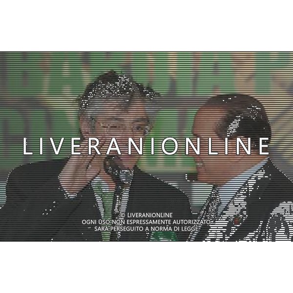 Milano 27 febbraio 2006 Inaugurazione cantiere di restauro Manifattura Tabacchi a Milano destinato a ospitare la Citta\' del Cinema Lombardia nella foto: Berlusconi Silvio e Bossi Umberto foto Andry / Ag. Aldo Liverani