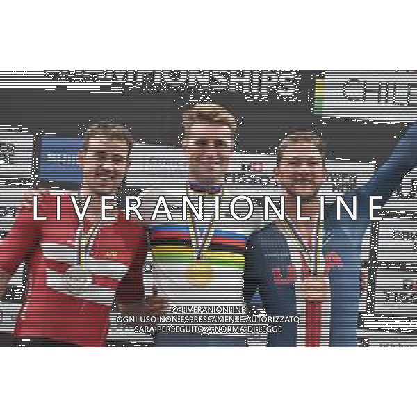 24-10-2025 World Championships Elite Track; Giornata 03; 2025, Great Britain; 2025, Danimarca; 2025, Usa; Charlton, Josh; Pedersen, Rasmus; Johnson, Anders; Santiago Del Cile - Velodromo Penalolen; ©SIROTTI - AGENZIA ALDO LIVERANI SAS