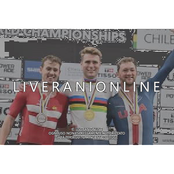 24-10-2025 World Championships Elite Track; Giornata 03; 2025, Great Britain; 2025, Danimarca; 2025, Usa; Charlton, Josh; Pedersen, Rasmus; Johnson, Anders; Santiago Del Cile - Velodromo Penalolen; ©SIROTTI - AGENZIA ALDO LIVERANI SAS