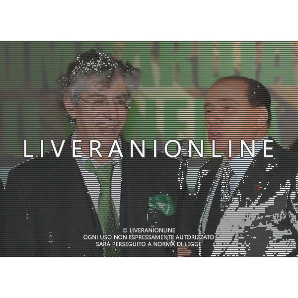 Milano 27 febbraio 2006 Inaugurazione cantiere di restauro Manifattura Tabacchi a Milano destinato a ospitare la Citta\' del Cinema Lombardia nella foto: Berlusconi Silvio e Bossi Umberto foto Andry / Ag. Aldo Liverani