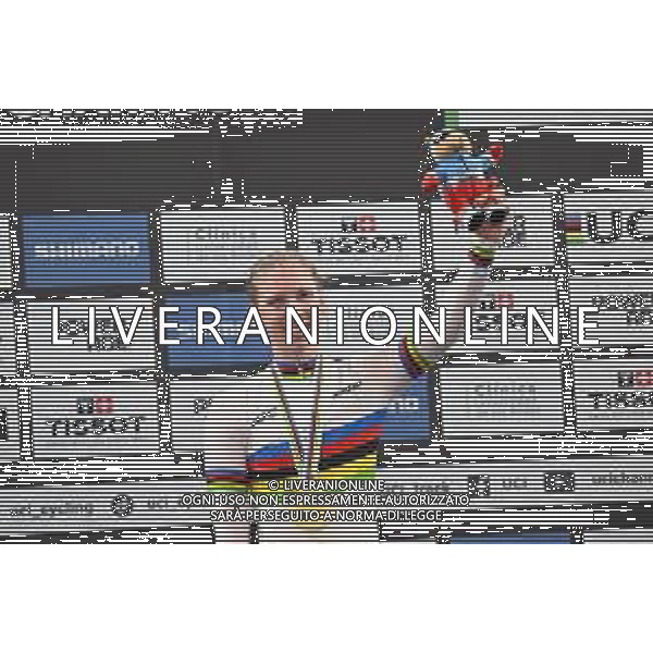 24-10-2025 World Championships Elite Women Track; Giornata 03; 2025, Olanda; Wiebes, Lorena; Santiago Del Cile - Velodromo Penalolen; ©SIROTTI - AGENZIA ALDO LIVERANI SAS