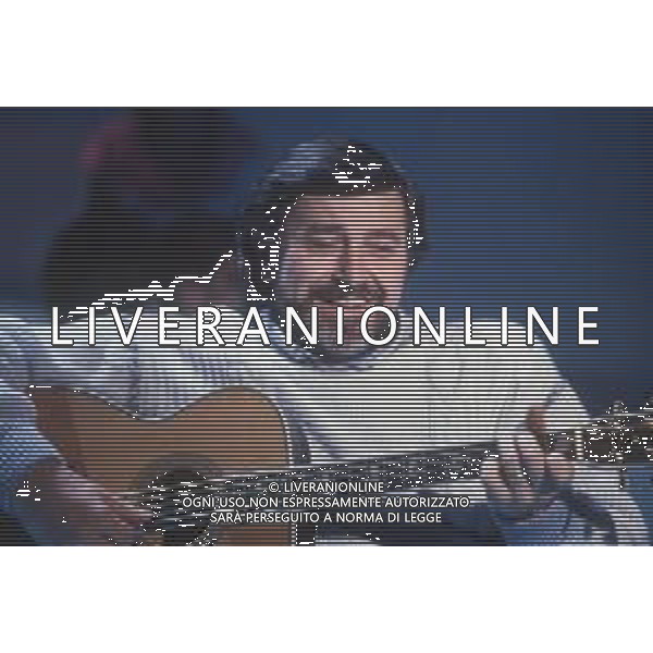 DIAP-RETROSPETTIVA PIERANGELO BERTOLI CANTANTE NELLA FOTO PIERANGELO BERTOLI AG THEMA-AG ALDO LIVERANI SAS