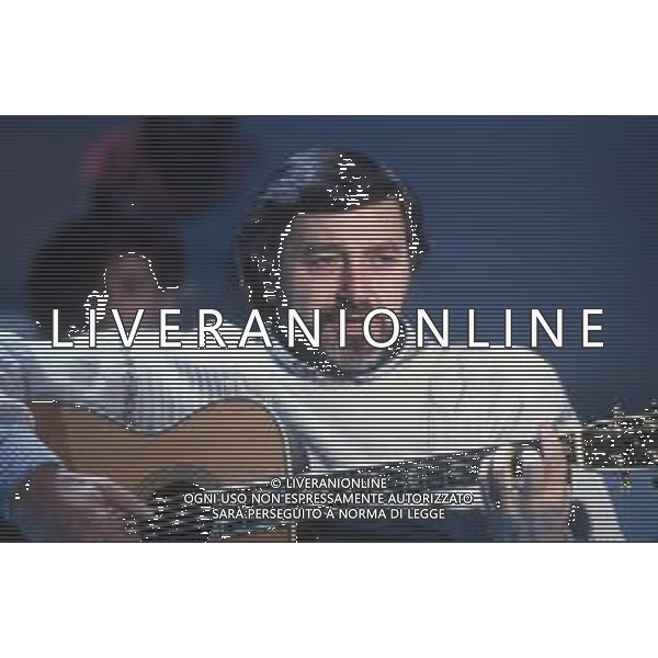 DIAP-RETROSPETTIVA PIERANGELO BERTOLI CANTANTE NELLA FOTO PIERANGELO BERTOLI AG THEMA-AG ALDO LIVERANI SAS