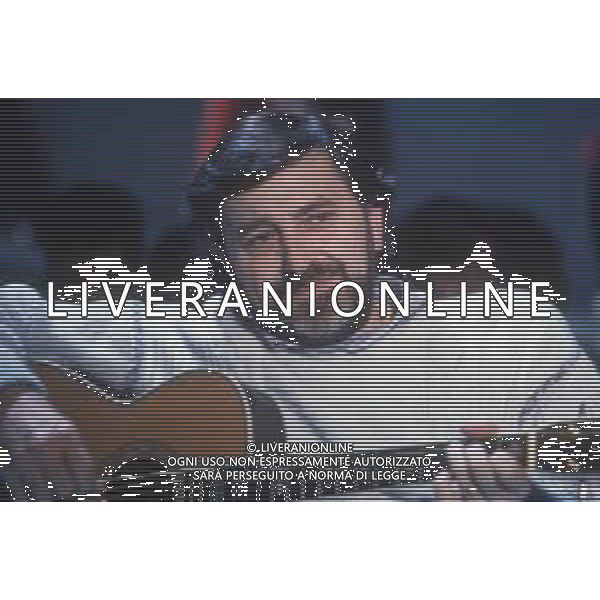 DIAP-RETROSPETTIVA PIERANGELO BERTOLI CANTANTE NELLA FOTO PIERANGELO BERTOLI AG THEMA-AG ALDO LIVERANI SAS