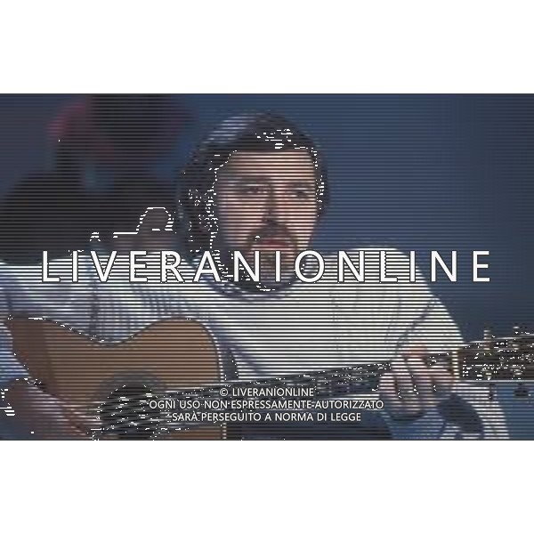 DIAP-RETROSPETTIVA PIERANGELO BERTOLI CANTANTE NELLA FOTO PIERANGELO BERTOLI AG THEMA-AG ALDO LIVERANI SAS