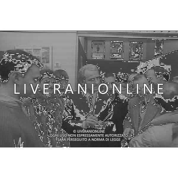 NEG- RETROSPETTIVA GIOVANNI TRAPATTONI ALLENATORE JUVENTUS NELLA FOTO GIOVANNI TRAPATTONI IN CONFERENZA STAMPA A CUSANO MILANINO NELL’ANNO 1985 AG ALDO LIVERANI SAS