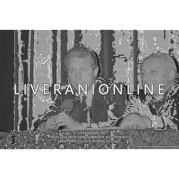 NEG- RETROSPETTIVA GIOVANNI TRAPATTONI ALLENATORE JUVENTUS NELLA FOTO GIOVANNI TRAPATTONI IN CONFERENZA STAMPA A CUSANO MILANINO NELL’ANNO 1985 AG ALDO LIVERANI SAS