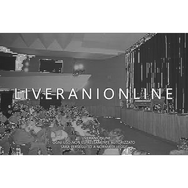 NEG- RETROSPETTIVA GIOVANNI TRAPATTONI ALLENATORE JUVENTUS NELLA FOTO GIOVANNI TRAPATTONI IN CONFERENZA STAMPA A CUSANO MILANINO NELL’ANNO 1985 AG ALDO LIVERANI SAS