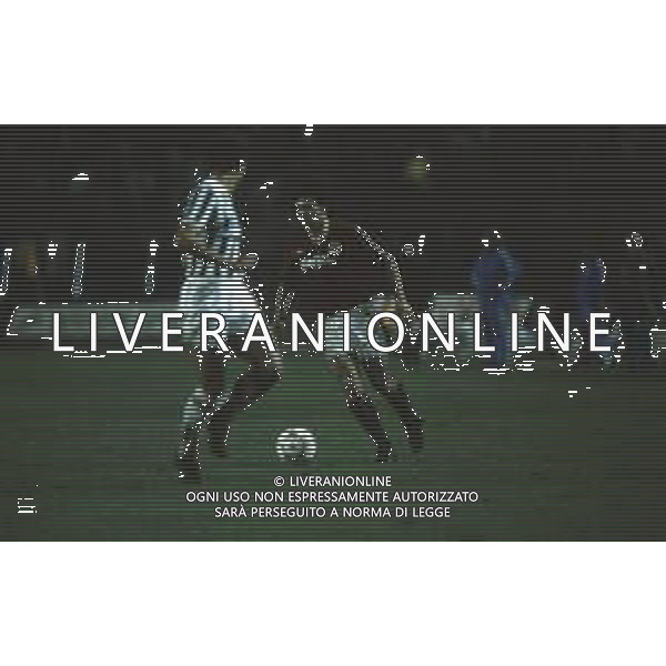 DIAP-RETROSPETTIVA GIORGIO BRESCIANI CALCIATORE NELLA FOTO GIORGIO BRESCIANI CON LA MAGLIA DEL TORINO CALCIO NELL\'ANNO 1987-1988 AG ALDO LIVERANI SAS