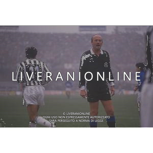 DIAP-RETROSPETTIVA PAOLO CASARIN ARBITRO NELLA FOTO L\'ARBITRO PAOLO CASARIN NELL\'ANNO 1987-1988 AG ALDO LIVERANI SAS