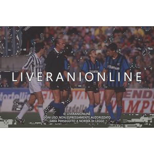 DIAP-RETROSPETTIVA PAOLO CASARIN ARBITRO NELLA FOTO L\'ARBITRO PAOLO CASARIN NELL\'ANNO 1987-1988 AG ALDO LIVERANI SAS