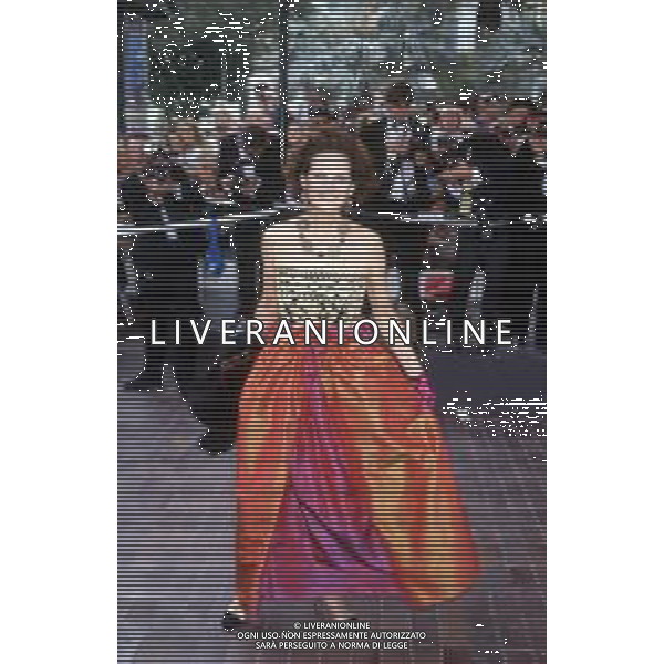 DIAP-RETROSPETTIVA CLAUDIA CARDINALE ATTRICE NELLA FOTO CLAUDIA CARDINALE A CANNES NELL\'ANNO 1988 AG ALDO LIVERANI SAS