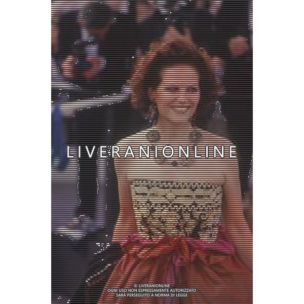 DIAP-RETROSPETTIVA CLAUDIA CARDINALE ATTRICE NELLA FOTO CLAUDIA CARDINALE A CANNES NELL\'ANNO 1988 AG ALDO LIVERANI SAS