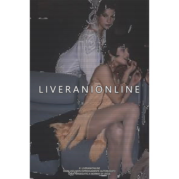 DIAP-RETROSPETTIVA ROBERTA MANFREDI ATTRICE  NELLA FOTO ROBERTA MANFREDI A ROMA NELL\'ANNO 1981 TRASMISSIONE “IL BARATTOLO“ AG ALDO LIVERANI SAS 