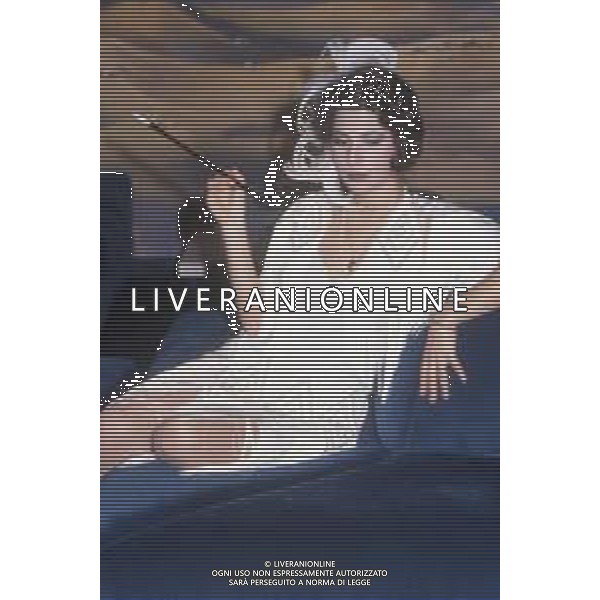 DIAP-RETROSPETTIVA ROBERTA MANFREDI ATTRICE  NELLA FOTO ROBERTA MANFREDI A ROMA NELL\'ANNO 1981 TRASMISSIONE “IL BARATTOLO“ AG ALDO LIVERANI SAS 