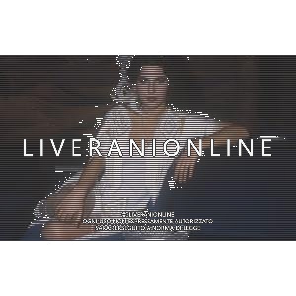 DIAP-RETROSPETTIVA ROBERTA MANFREDI ATTRICE  NELLA FOTO ROBERTA MANFREDI A ROMA NELL\'ANNO 1981 TRASMISSIONE “IL BARATTOLO“ AG ALDO LIVERANI SAS 