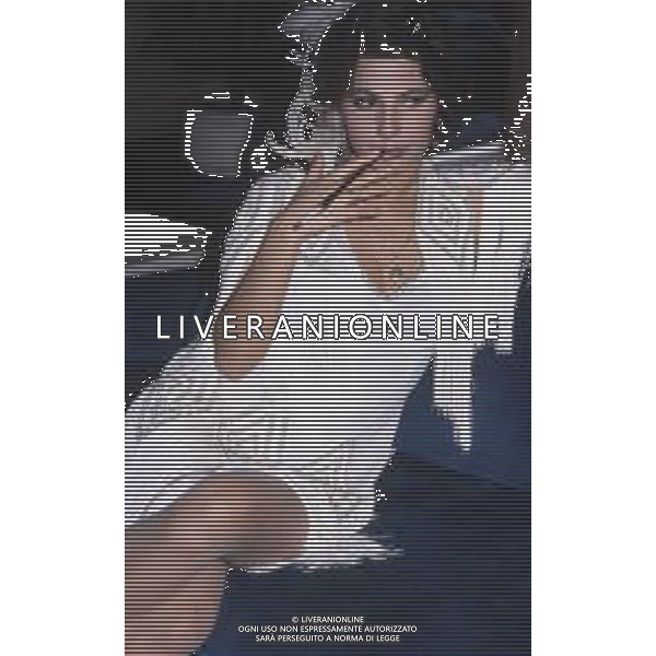 DIAP-RETROSPETTIVA ROBERTA MANFREDI ATTRICE  NELLA FOTO ROBERTA MANFREDI A ROMA NELL\'ANNO 1981 TRASMISSIONE “IL BARATTOLO“ AG ALDO LIVERANI SAS 