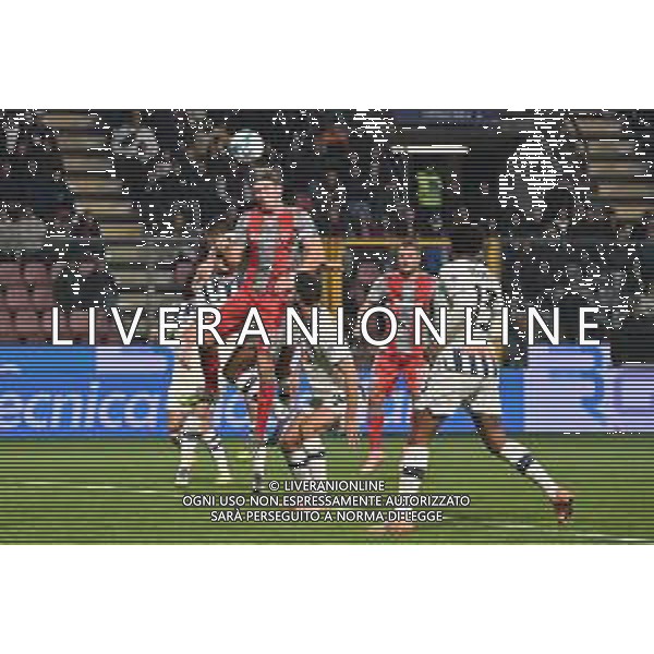 TVRG Cremonese vs Atalanta nella foto Federico Baschirotto (Cremonese) occasione da gol Cremona 25-10-2025 Stadio Giovanni Zini Cremonese vs Atalanta Campionato Serie A Enilive - 8a giornata foto Roberto Garavaglia/Agenzia Aldo Liverani sas