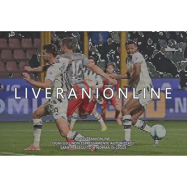 TVRG Cremonese vs Atalanta nella foto Jamie Vardy (Cremonese) prova il gol con un colpo di tacco Cremona 25-10-2025 Stadio Giovanni Zini Cremonese vs Atalanta Campionato Serie A Enilive - 8a giornata foto Roberto Garavaglia/Agenzia Aldo Liverani sas