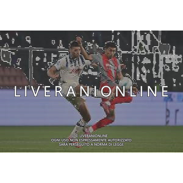 TVRG Cremonese vs Atalanta nella foto Berat Djimsiti (Atalanta) e Jeremy Sarmiento (Cremonese) Cremona 25-10-2025 Stadio Giovanni Zini Cremonese vs Atalanta Campionato Serie A Enilive - 8a giornata foto Roberto Garavaglia/Agenzia Aldo Liverani sas