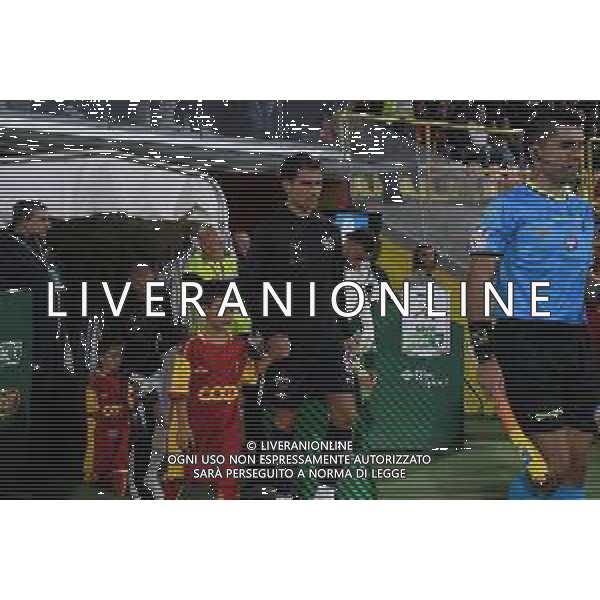 TVPG US Catanzaro vs Palermo FC nella foto Jacopo Segre (Palermo Fc) ingresso in campo 25-10-2025 Stadio “Nicola Ceravolo” , Catanzaro (ITA) - Nona Giornata Serie BKT 2025/26 FOTO PASQUALE GOLIA-AG ALDO LIVERANI SAS