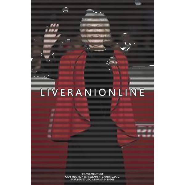 Roma 25 Ottobre 2025 Rome Film Fest - Red Carpet del Film "LA CHITARRA NELLA ROCCIA ‚ “LUCIO CORSI DAL VIVO ALL\'ABBAZIA DI SAN GALGANO" Nella Foto: Caterina Caselli Foto Credit: Andrea Bracaglia AG ALDO LIVERANI SAS