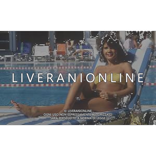 DIAP-RETROSPETTIVA ROBERTA MANFREDI ATTRICE  NELLA FOTO ROBERTA MANFREDI NELL\'ANNO 1985 AG ALDO LIVERANI SAS 