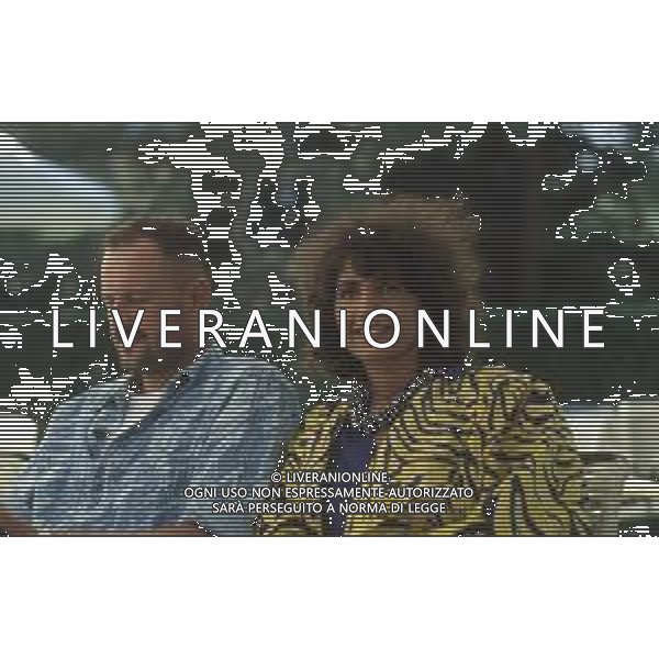 DIAP-RETROSPETTIVA ROBERTA MANFREDI ATTRICE  NELLA FOTO ROBERTA MANFREDI NELL\'ANNO 1985 CON IL MARITO WERNER MASTEN AG ALDO LIVERANI SAS 