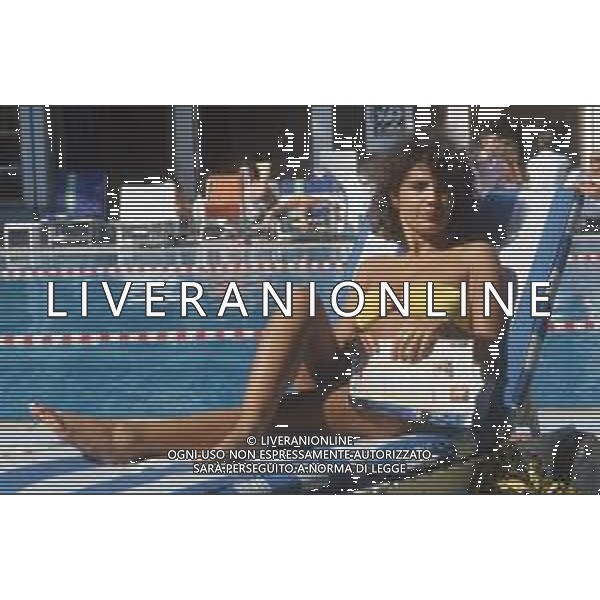 DIAP-RETROSPETTIVA ROBERTA MANFREDI ATTRICE  NELLA FOTO ROBERTA MANFREDI NELL\'ANNO 1985 AG ALDO LIVERANI SAS 