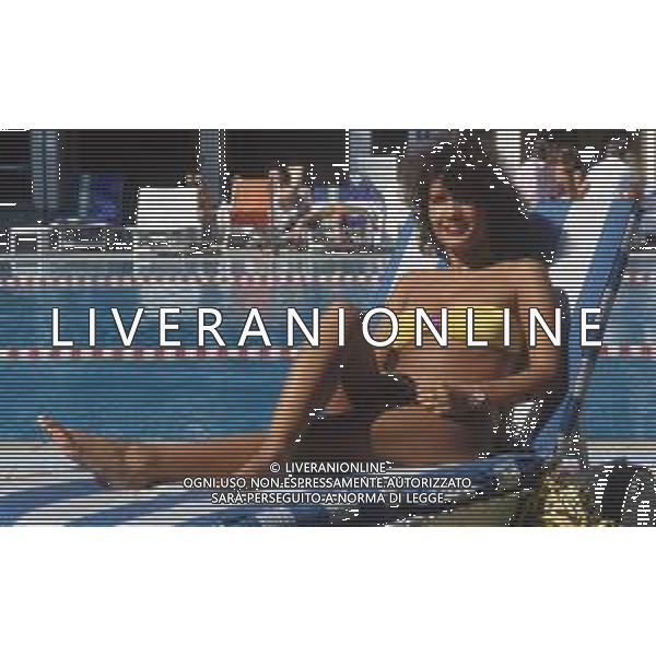 DIAP-RETROSPETTIVA ROBERTA MANFREDI ATTRICE  NELLA FOTO ROBERTA MANFREDI NELL\'ANNO 1985 AG ALDO LIVERANI SAS 